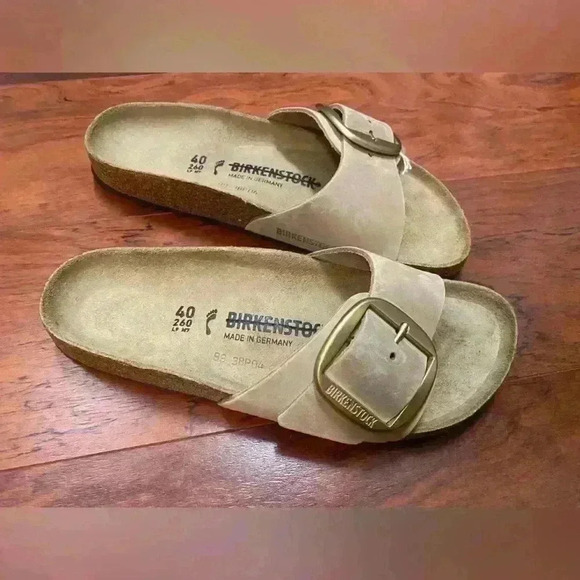 BIRKENSTOCK MADRID BIG BUCKLE TAN US 9N EU
40 adjustable strap - Picture 5 of 8